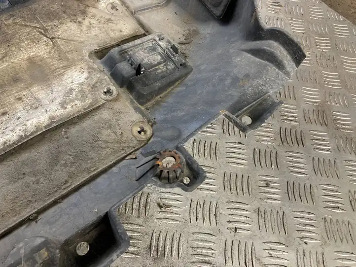 Subaru Forester SH (2008 - 2013) 56440SC040 Защита двигателя — фото 9