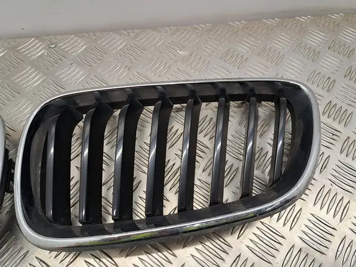 BMW 2 F22 F23 (2013 - 2017) 7295522 Верхняя решетка радиатора — фото 3