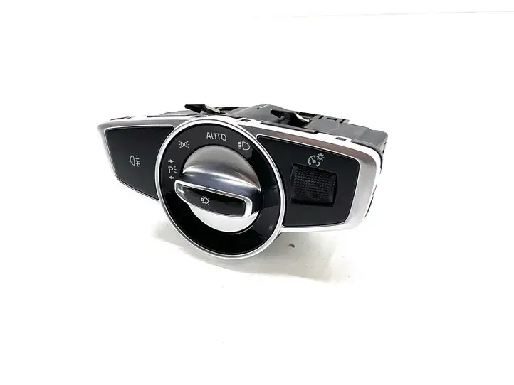 Mercedes-Benz C W205 (2014 - 2021) A2229055508 Включатель фонарей — фото 6