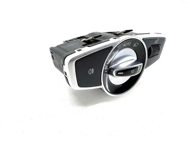 Mercedes-Benz C W205 (2014 - 2021) A2229055508 Включатель фонарей — фото 7