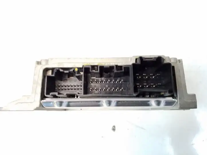 Chevrolet Volt I (2010 - 2015) 20760438 Усилитель звука — фото 2