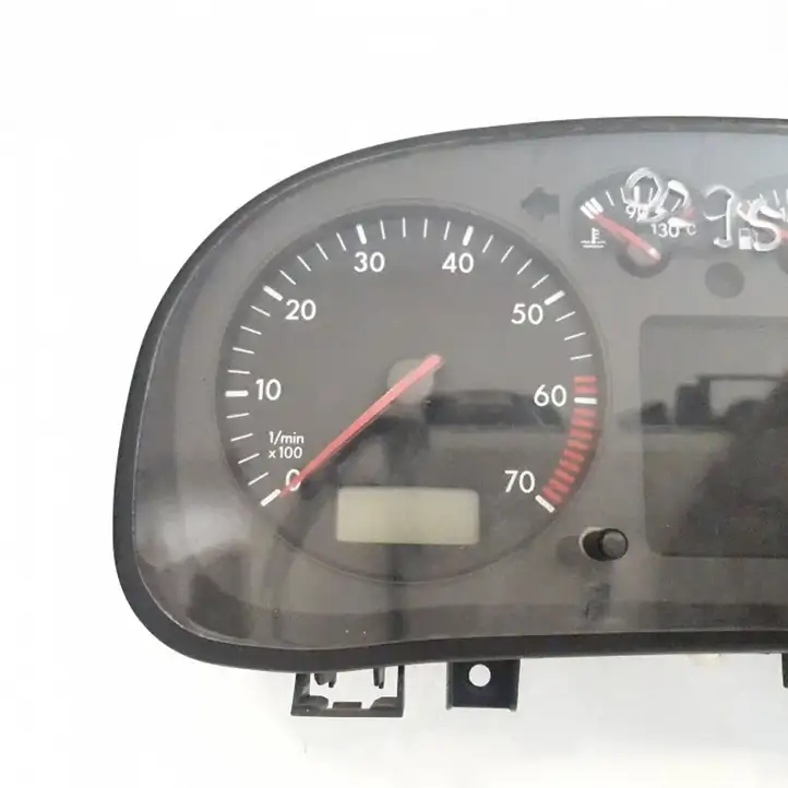 Volkswagen Golf IV (1998 - 2005) 1J0919880 Спидометр — фото 4