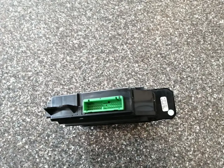 Volvo S60 (2000 - 2004) 8673187 Кнопка стеклоподъемников — фото 5
