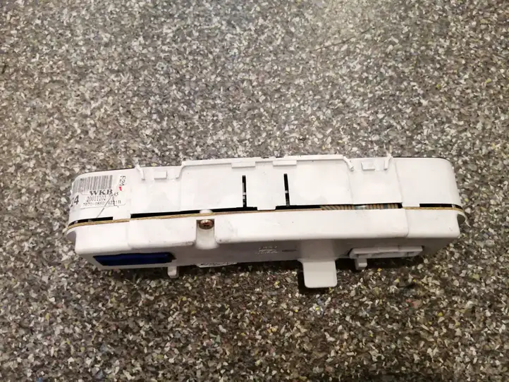 Hyundai Matrix (2001 - 2005)  9400817300 Экран/ дисплей / маленький экран