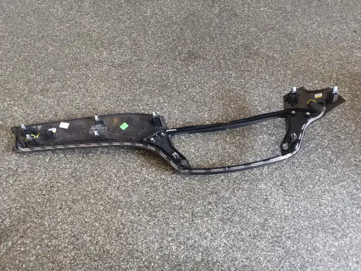 Mercedes-Benz ML W166 (2012 - 2017)  A1666804371 Отделка радио/ навигации