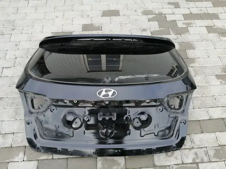 Hyundai i40 (2011 - ) Крышка багажника — фото 1