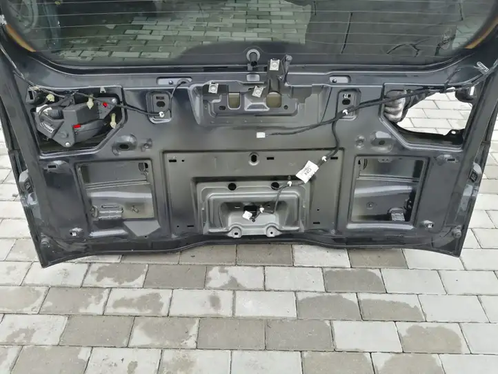 Ford Galaxy (2006 - 2010) Крышка багажника — фото 9