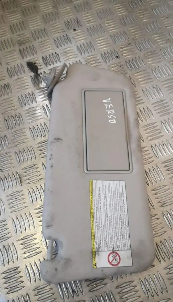 Toyota Corolla Verso AR10 (2004 - 2009) Солнцезащитный козырек — фото 1