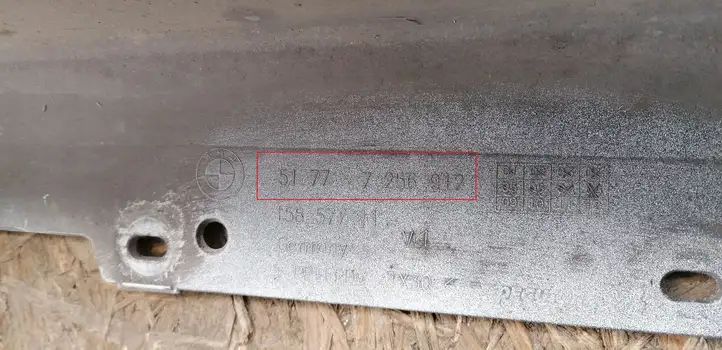 BMW 3 F30 F35 F31 (2012 - 2018) 51777256912 Порог кузова — фото 6