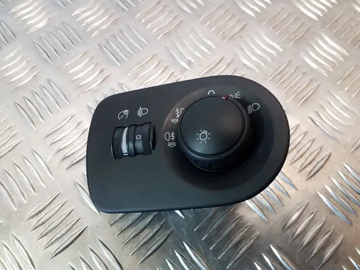 Seat Leon (1P) (2005 - 2012) 1P2941431B Включатель фонарей — фото 2