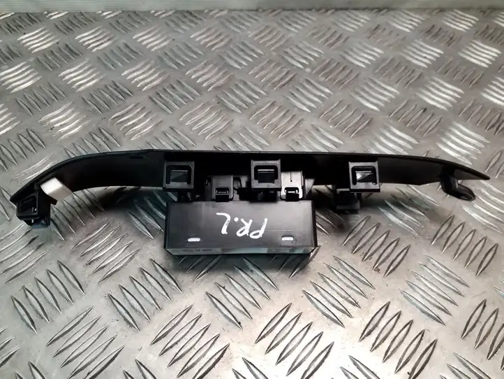 Mazda 6 (2012 - 2015) GKL166370A Кнопка стеклоподъемников — фото 3