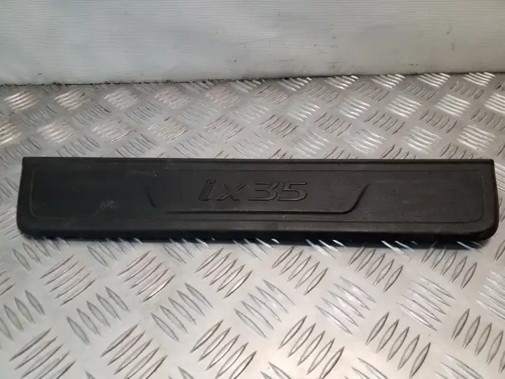 Hyundai ix35 (2009 - 2013) 858832Y100 Внутренняя отделка переднего порога — фото 1