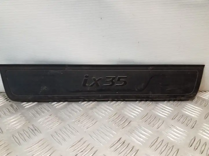 Hyundai ix35 (2009 - 2013) 858832Y100 Внутренняя отделка переднего порога — фото 2