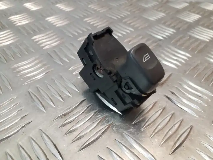 Volvo S60 (2000 - 2004) 9472275 Кнопка стеклоподъемников — фото 2