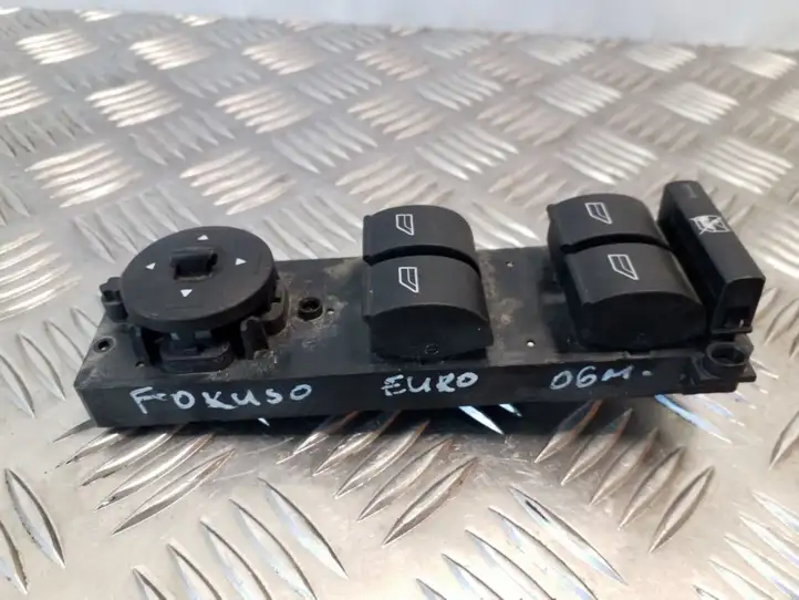 Ford Focus (2005 - 2008) 3M5T14A132AF Кнопка стеклоподъемников — фото 2