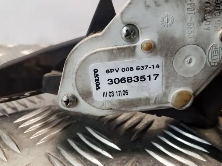 Volvo S60 (2004 - 2010) 30683517 Педаль акселератора — фото 2