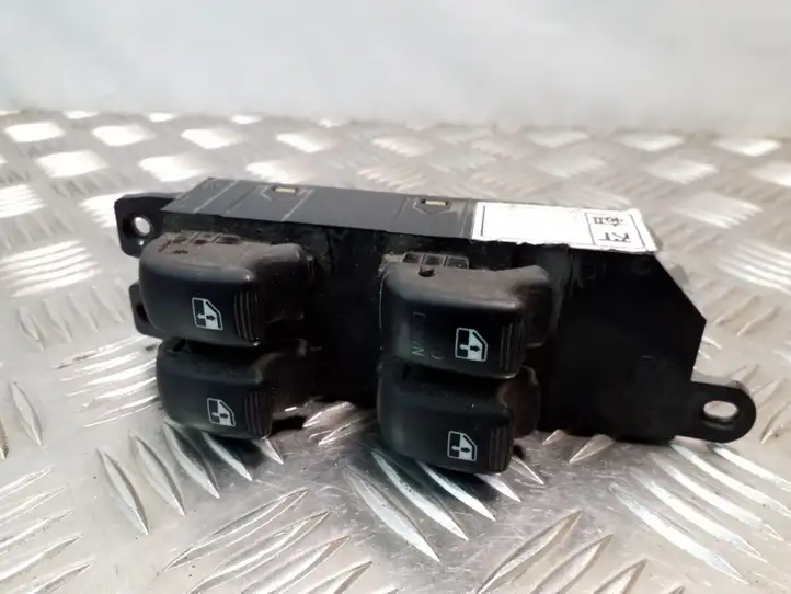 Hyundai Santa Fe (2000 - 2005) 9357026100 Блок кнопок стеклоподъемников — фото 2