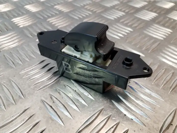 Mitsubishi ASX (2010 - 2016) MR587944 Кнопка стеклоподъемников — фото 4
