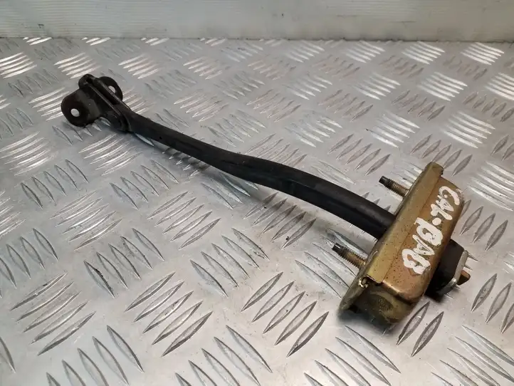 Jeep Cherokee (2001 - 2007)   Ограничитель открывания двери