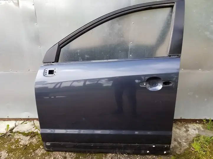 Opel Antara (2006 - 2011) Дверь — фото 1