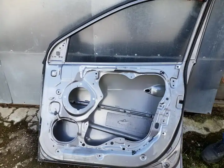 Hyundai ix35 (2009 - 2013) Дверь — фото 4