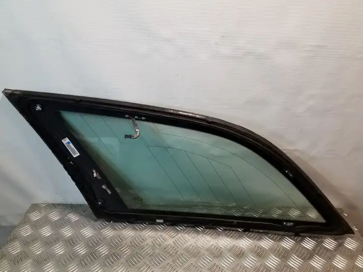 Mercedes-Benz E W212 (2009 - 2016) A2126702412 Заднее боковое стекло — фото 3