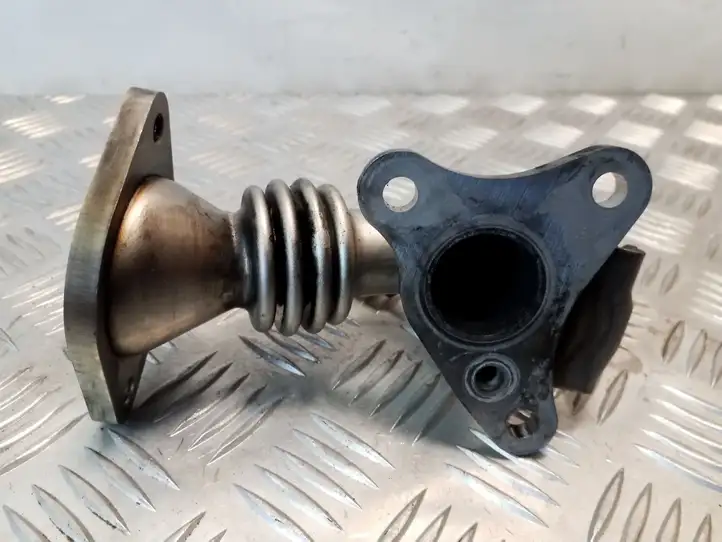 Mazda 6 (2012 - 2015) Трубка EGR — фото 3