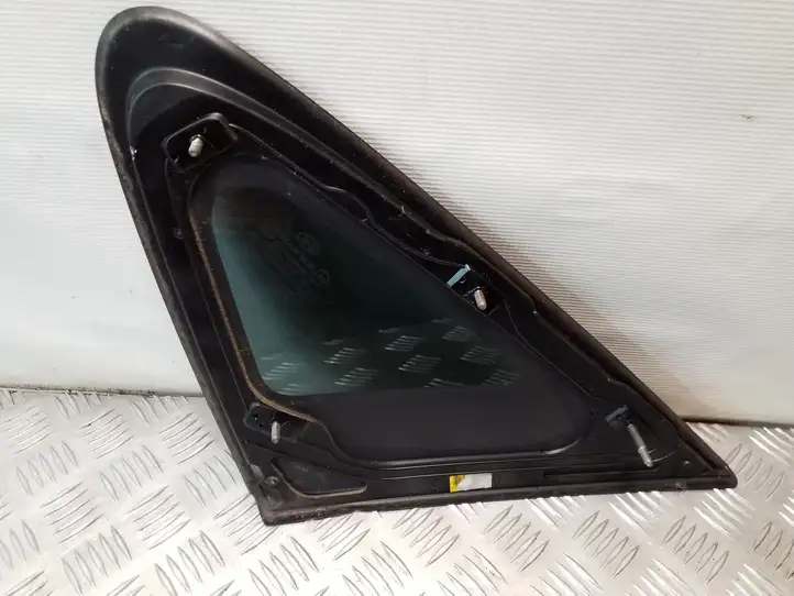 Hyundai ix35 (2009 - 2013) 878102S000 Заднее боковое стекло — фото 3