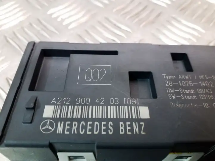 Mercedes-Benz E W212 (2009 - 2016) A2129004203 Блок управления крышкой багажника — фото 3