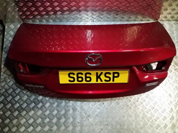 Mazda 6. (2012 - 2015)   Задняя крышка (багажника)
