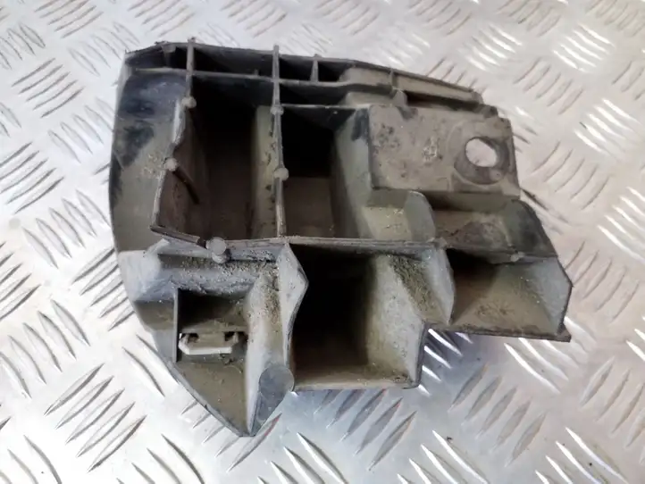 Volkswagen II LT (1996 - 2007) 9018850116 Кронштейн заднего бампера — фото 3