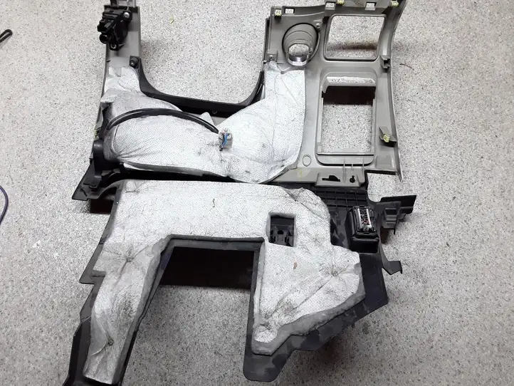 Subaru Outback (2007 - 2009) 66241AG180 Нижняя отделка панели приборов — фото 6
