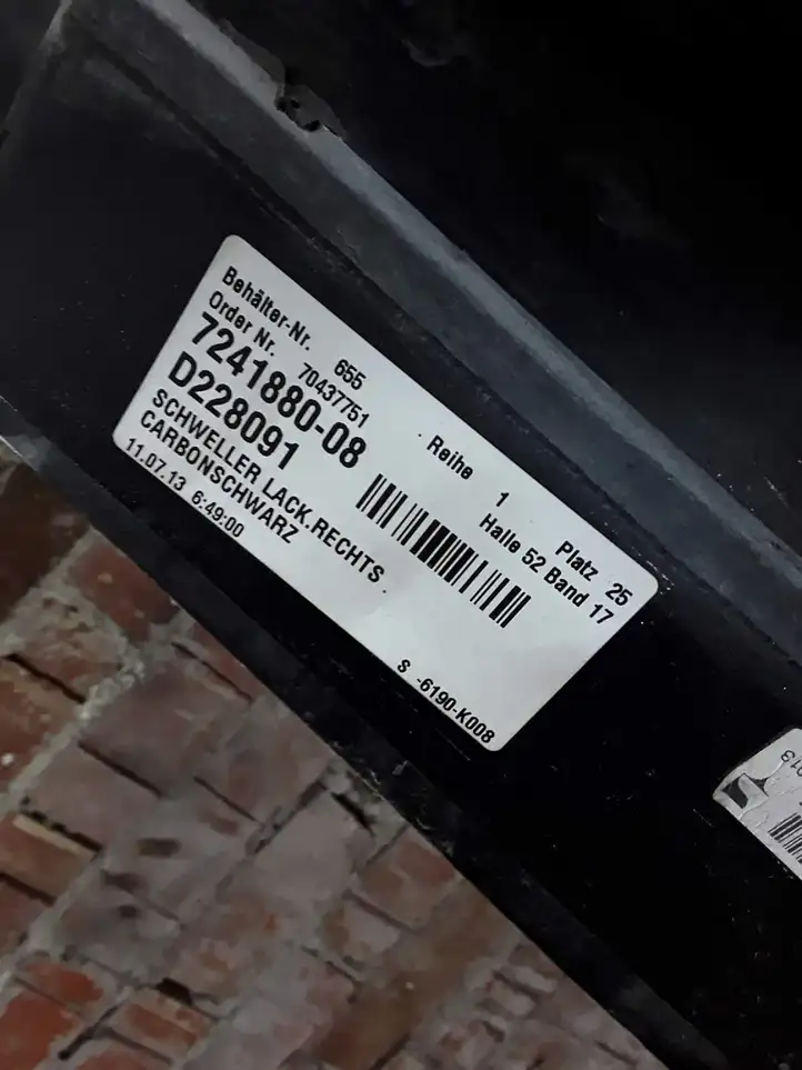 BMW 7 F01 F02 F03 F04 (2008 - 2016)  7241880 Обшивка порга