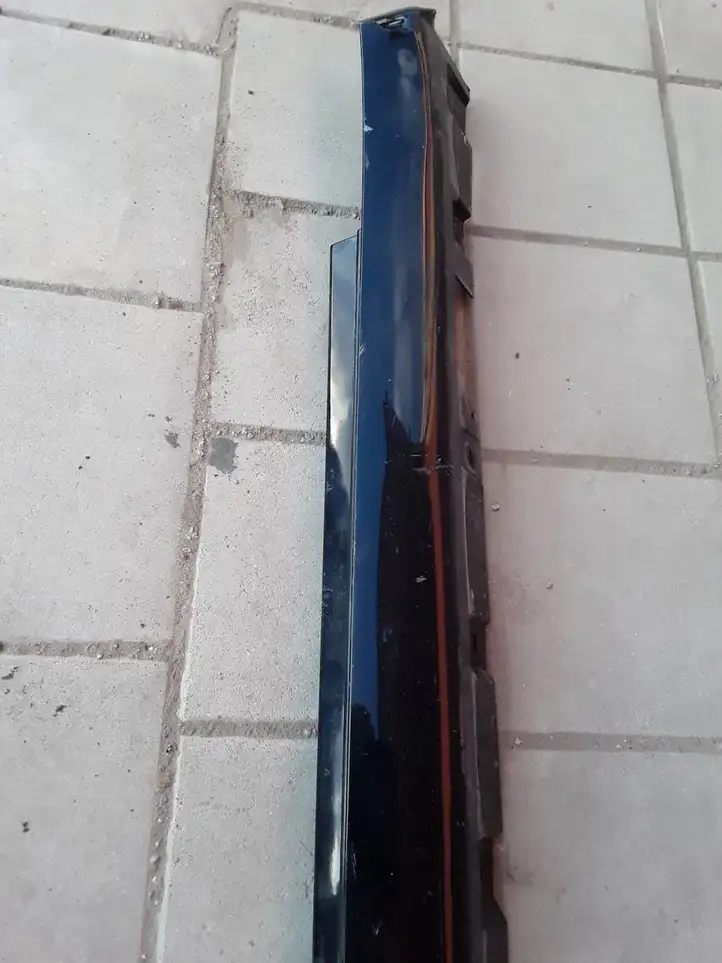 BMW 7 F01 F02 F03 F04 (2008 - 2016)  7241880 Обшивка порга