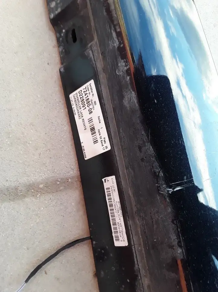 BMW 7 F01 F02 F03 F04 (2008 - 2016)  7241880 Обшивка порга