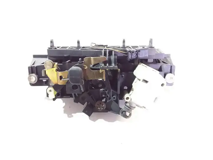 Audi A6 S6 C5 4B (1997 - 2001) 8D982756511 Ручка багажной двери — фото 3