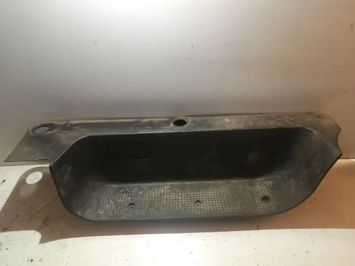 Opel Vivaro (2006 - 2014) 93657785 Внутренняя отделка переднего порога — фото 1