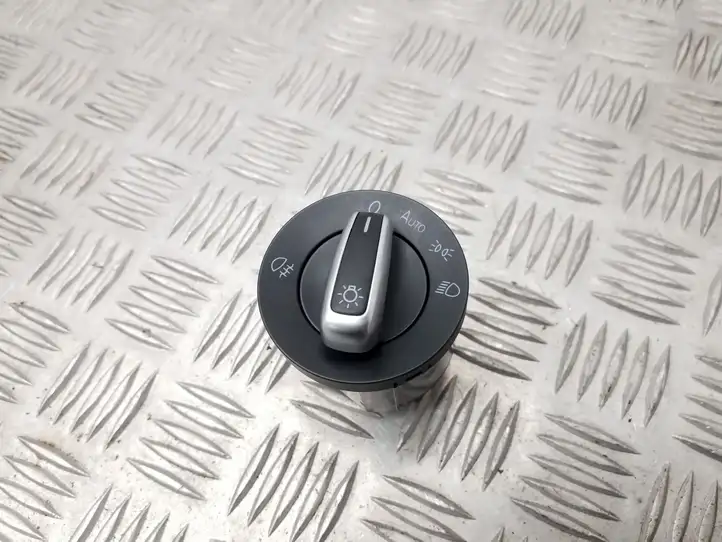 Volkswagen PASSAT B7 (2011 - 2014) 3C8941431 Включатель фонарей — фото 1