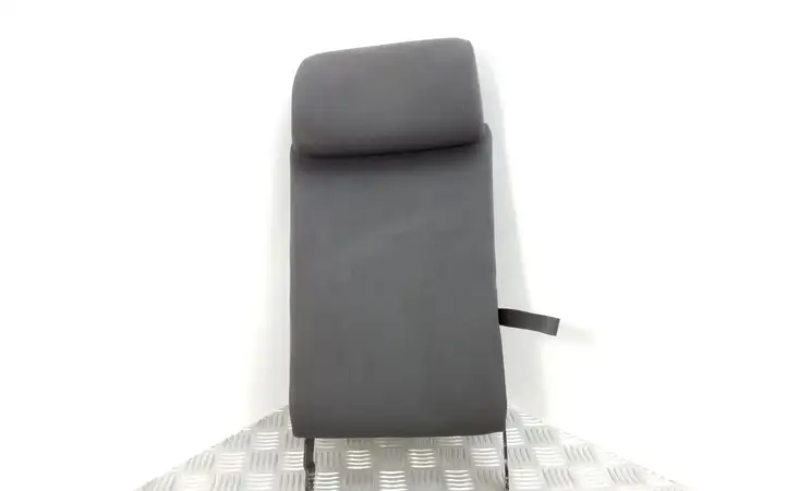 Volkswagen Golf Plus (2004 - 2008)   Подлокотник заднего сиденья