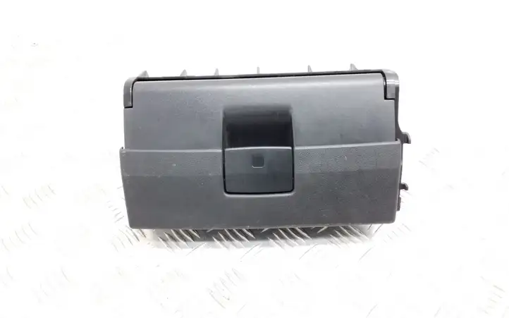 Audi A3/S3 8P (2008 - 2013) 8P0881578 Другое сиденье (сиденья) — фото 1