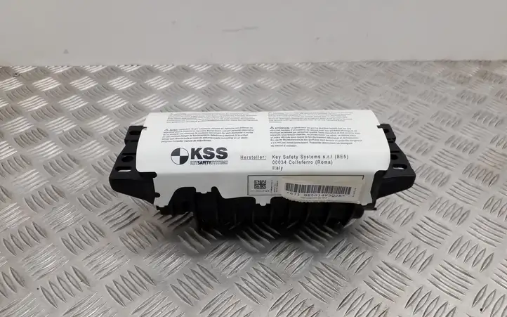 Audi A4 S4 B8 8K (2007 - 2011) 8T0880204F Подушка безопасности пассажира — фото 1