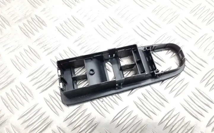 Volkswagen Sharan (2010 - 2015) 7N0868247 Накладка кнопки стеклоподъемника — фото 2