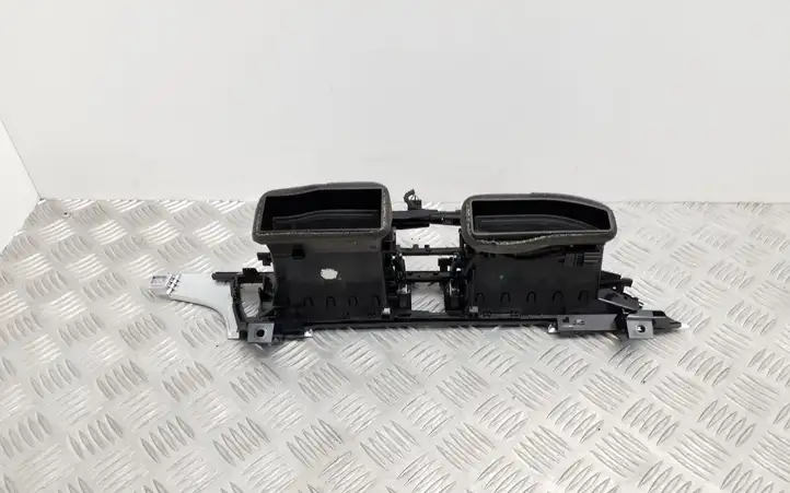 Audi A6 C7 (2011 - 2014) 4G1820951 Центральный воздушный дефлектор — фото 5