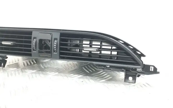 Audi A6 C7 (2014 - 2018) 4G2820951 Центральный воздушный дефлектор — фото 3
