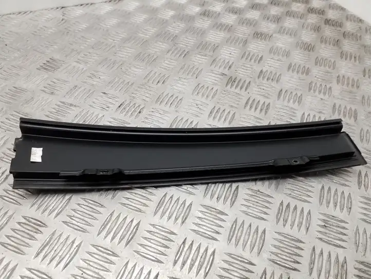 Volkswagen PASSAT B7 (2011 - 2014) 3C0839902 Накладка стекла задней двери — фото 2