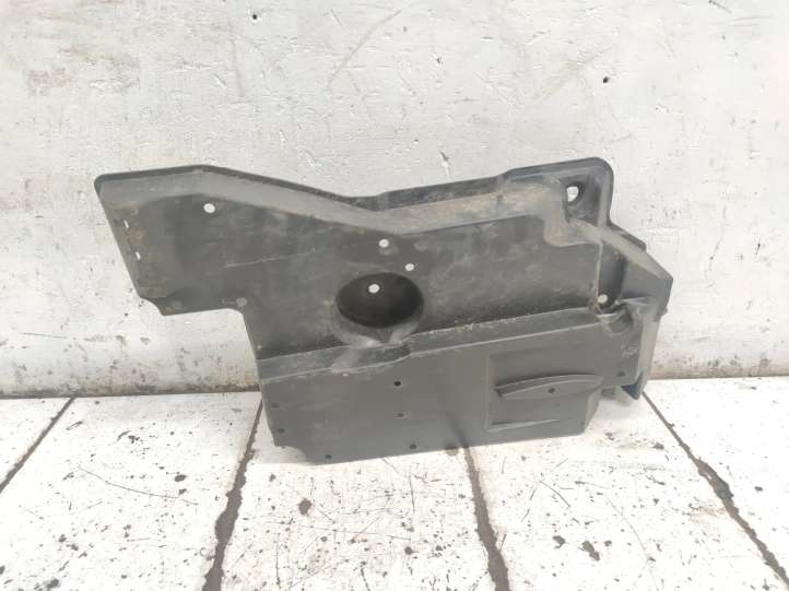 5816542021 Toyota RAV 4 (XA40) Vidurinė dugno apsauga