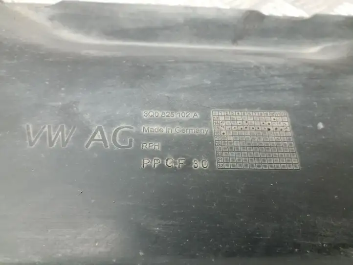 Volkswagen PASSAT B8 (2015 - ) 3Q0825102A Защита днища задней части — фото 2