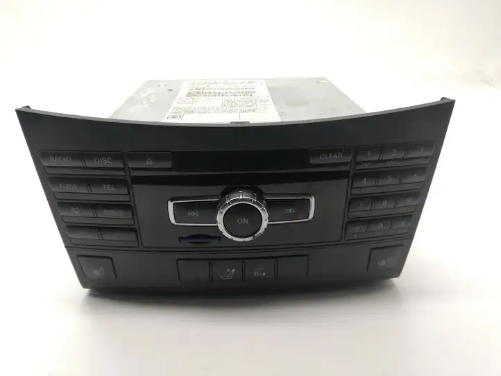 Mercedes-Benz E W212 A2129005518 Магнитола / мультимедийная система — фото 1