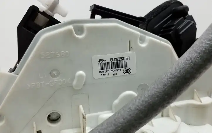 Skoda Fabia Mk3 (NJ) (2015 - 2021) 6V0839015A Замок задней двери — фото 4