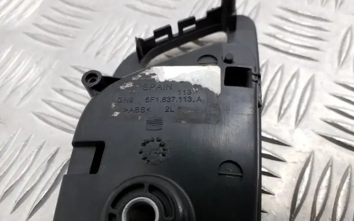 Seat Leon (5F) (2012 - 2019) 5F1837113A Внутренняя ручка двери — фото 5